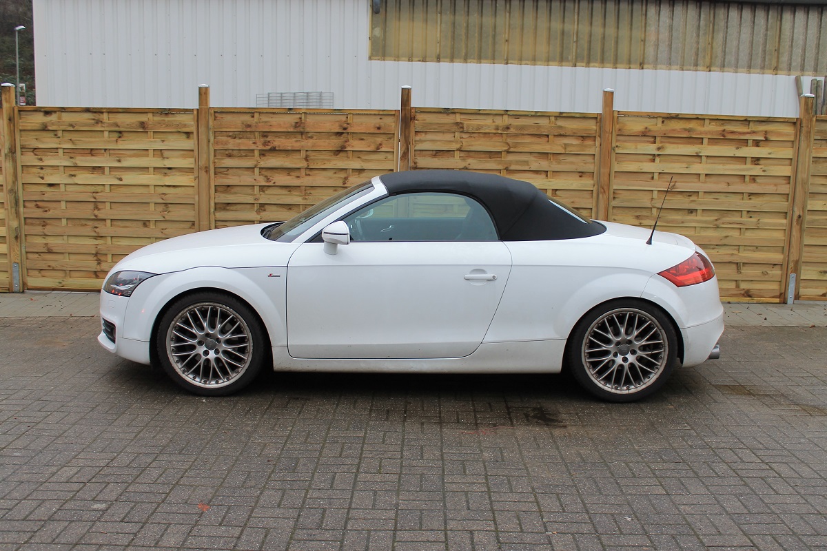 Audi TT convertible top 8J