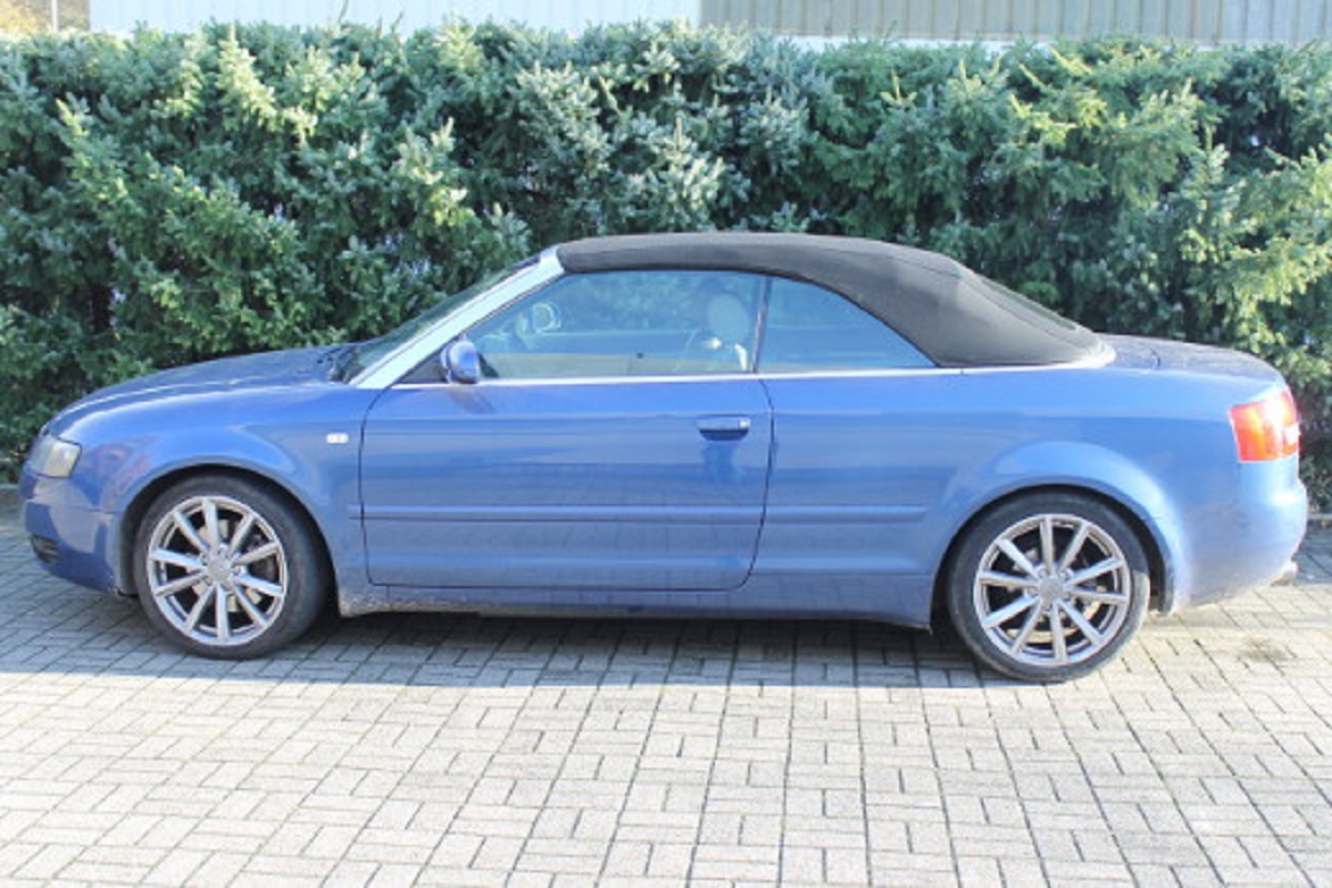 Audi A4 convertible top