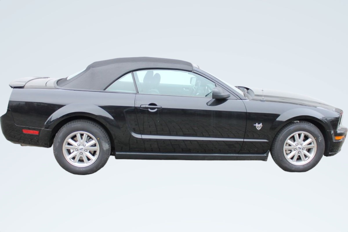 Ford Mustang soft top