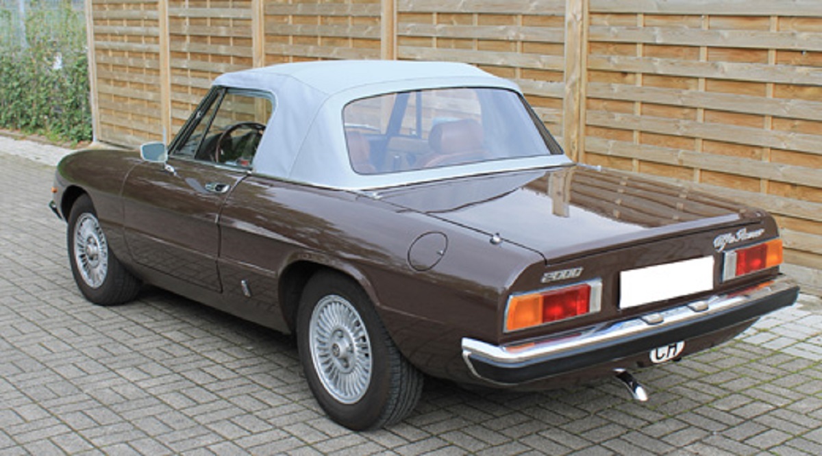 Alfa Spider Fastback Cabrioverdeck