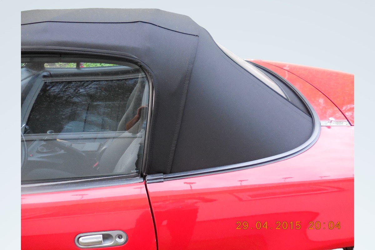 Mazda MX-5 NA/NB convertible top 2-pieces with foil window