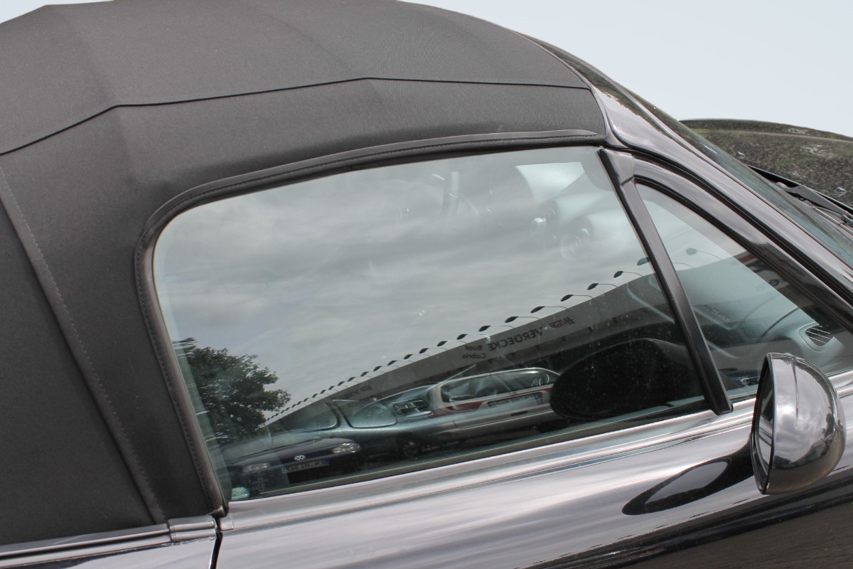 Mazda MX5 Cabrioverdeck in Stoff mit Folienfenster Auto, Transport, Fahrzeug, Auto — Exterieur, Autofenster, convertible, auto Seitenscheibe, Softtop, schwarz, Seitenscheibe hinten