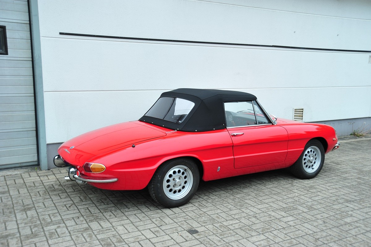Alfa Spider Rundheck Cabrioverdeck Alfa Spider Rundheck Verdeck
