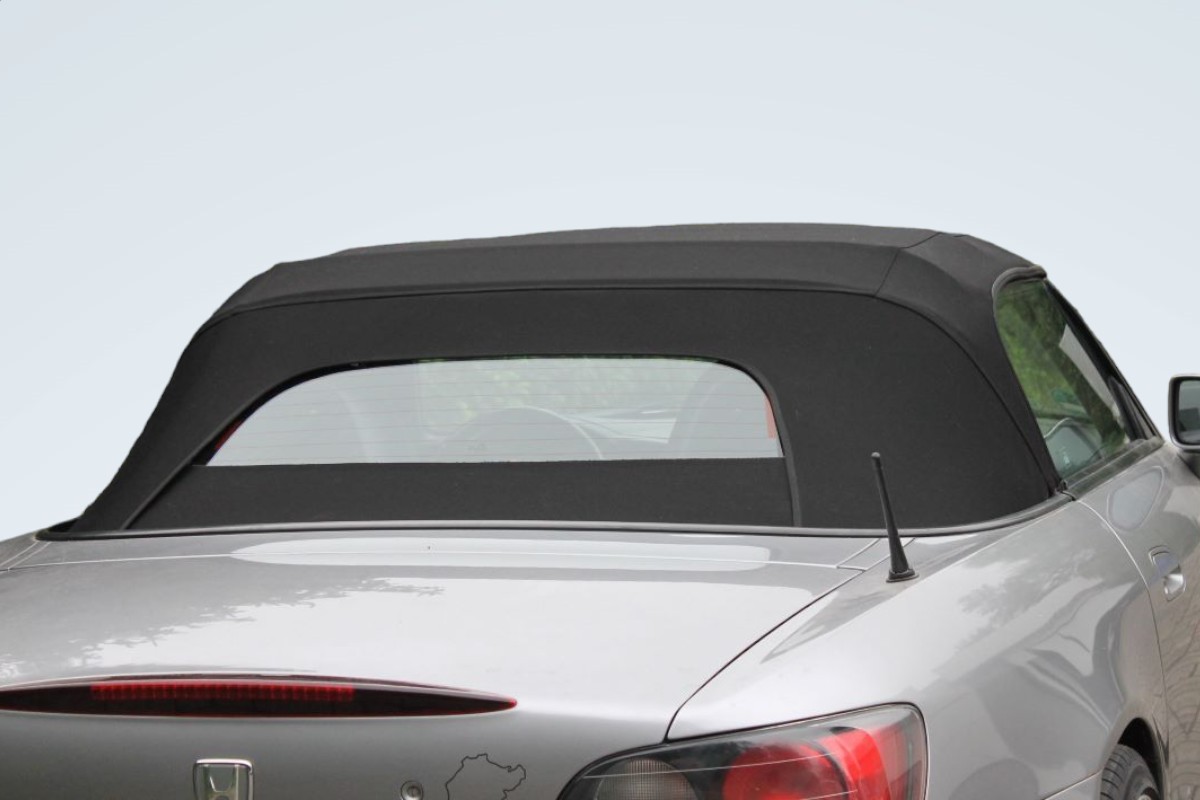 Honda S2000 convertible top with glass window